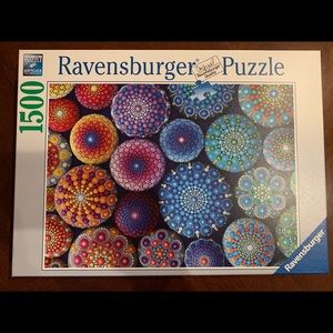Ravensburger Puzzle 1500 “One Dot at a Time”